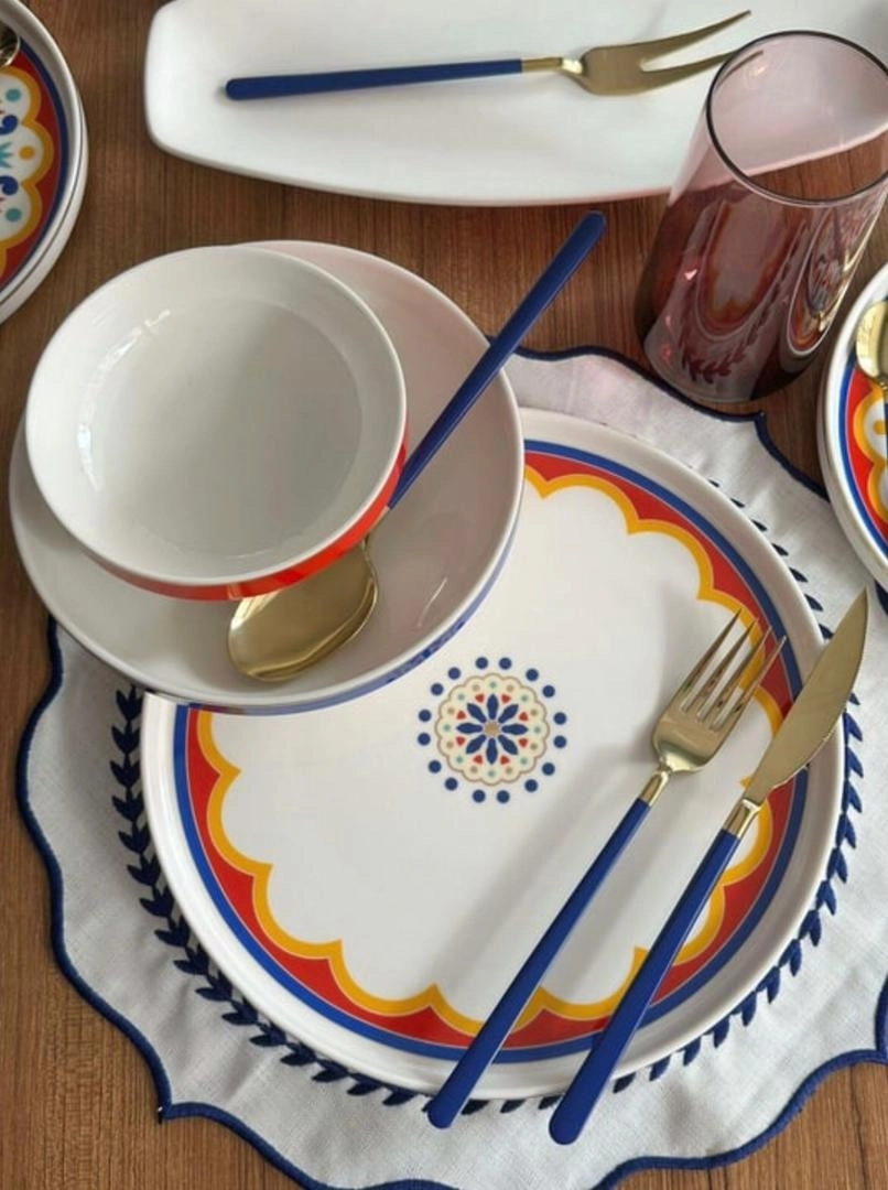 سرویس غذاخوری چینی ۶نفر۹۳ پارچه  ترکیه